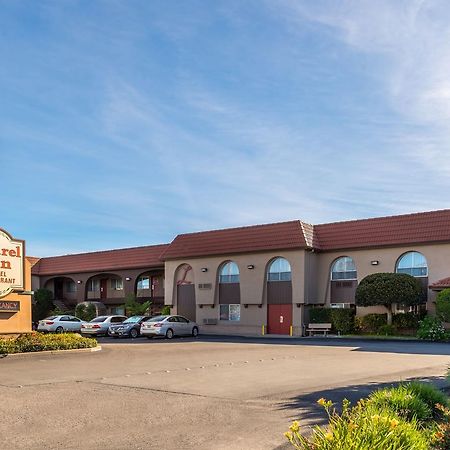 Laurel Inn & Conference Center Salinas Exteriör bild